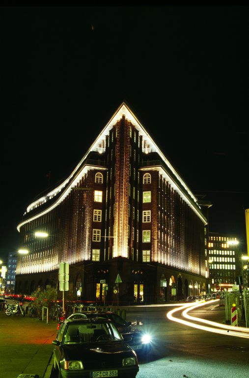 Hamburger Innenstadt, Chlie Haus bei Nacht